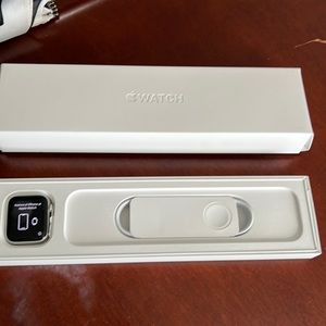 Apple SE watch 44mm